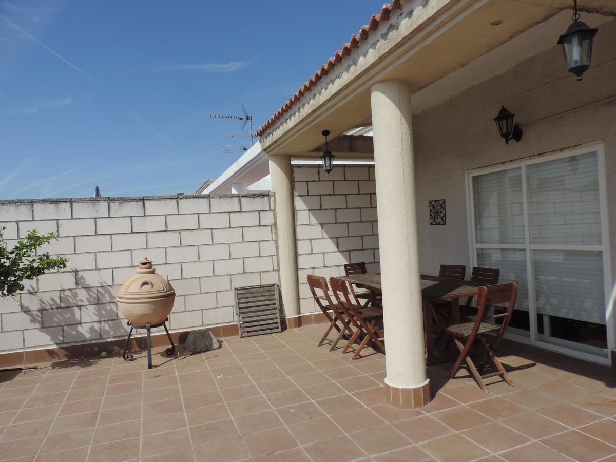 Apartamento Barbancho Casar De Caceres Ngoại thất bức ảnh